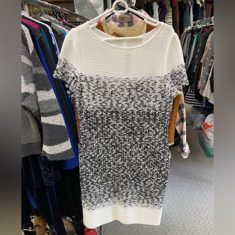 🖤St.John Dress 12